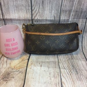 Preloved Louis Vuitton Pochette